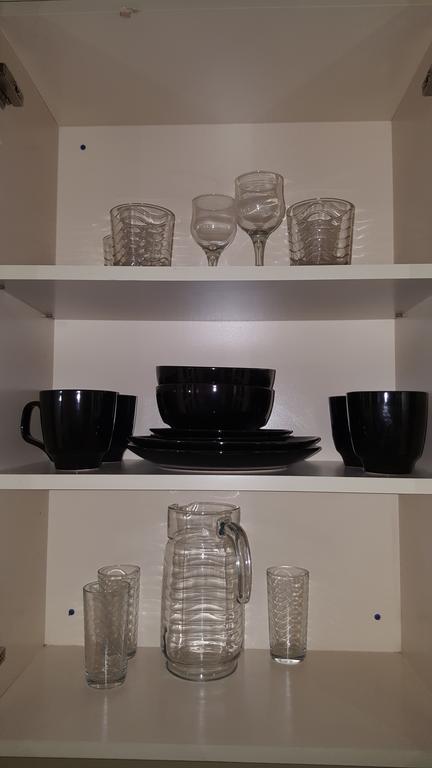 Enfield Apt 12, Executive Suites Ja - Palms מראה חיצוני תמונה