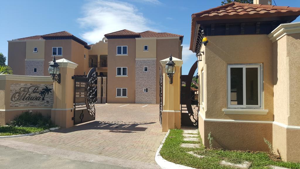 Enfield Apt 12, Executive Suites Ja - Palms מראה חיצוני תמונה